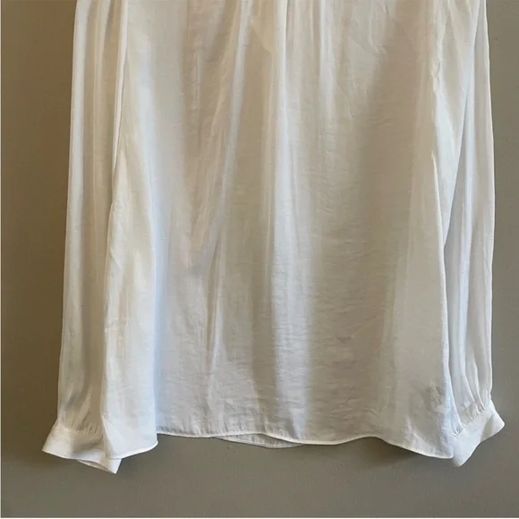 Naked Zebra White Silky High Neck Blouse & Billowy Sleeves – Size Small EUC - Picture 6 of 13